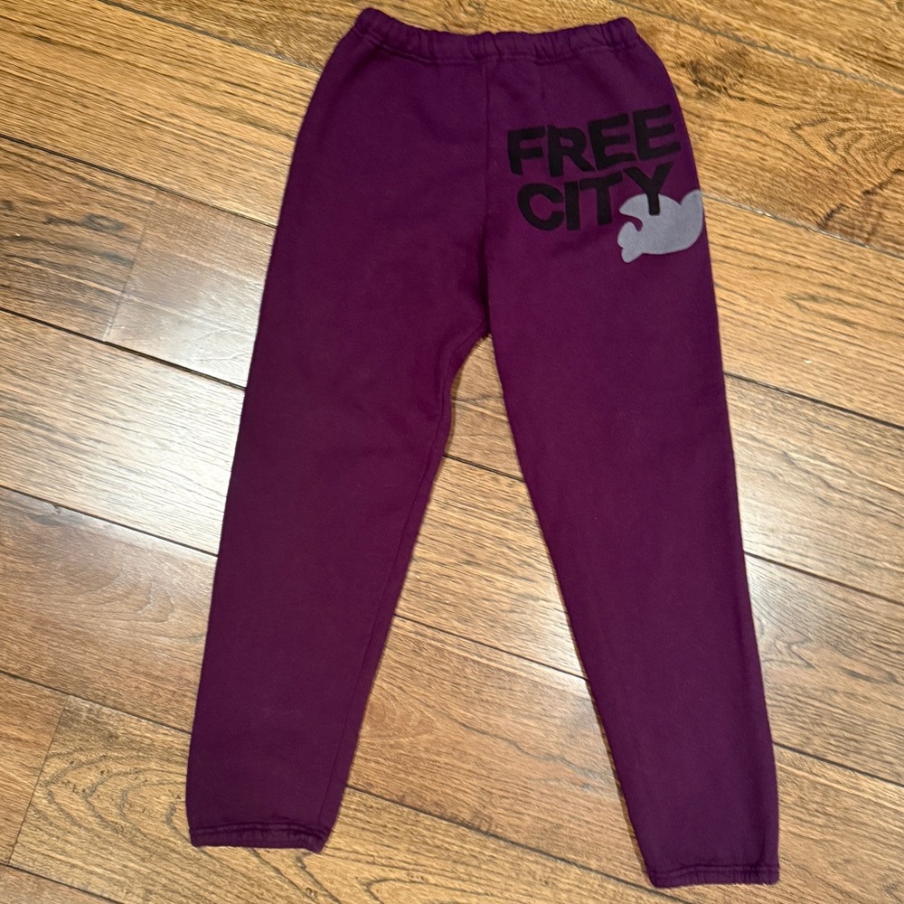 Free City Sweatpants